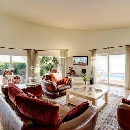 With 3 Bedrooms *