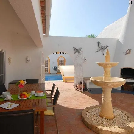 With 3 Bedrooms Hébergement de vacances Carvoeiro (Lagoa)